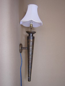 lampu dinding43