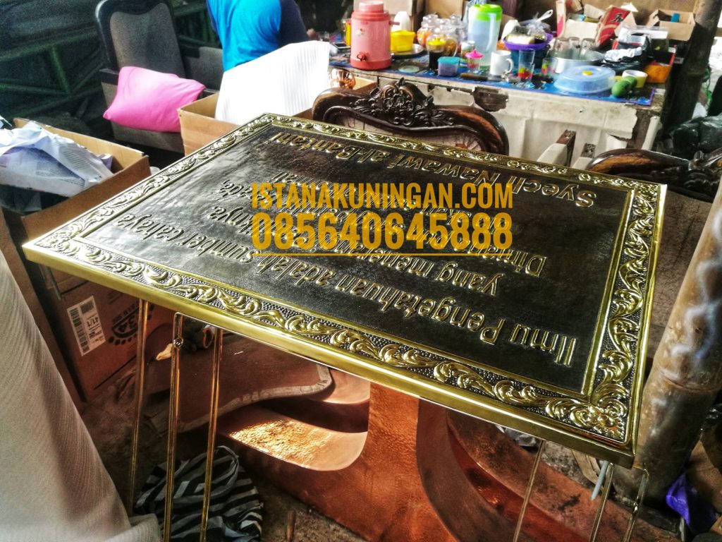 Patung Tembaga Kuningan