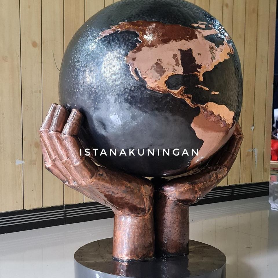 Globe Peta Tembaga Kuningan