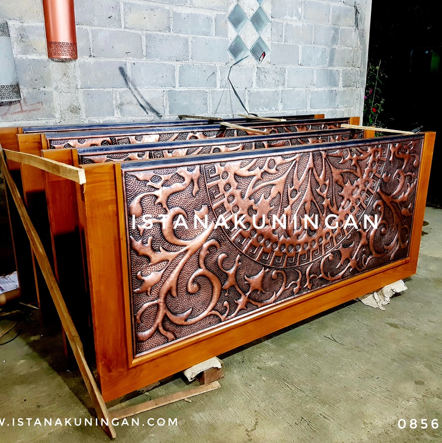 pintu klasik tembaga kuningan