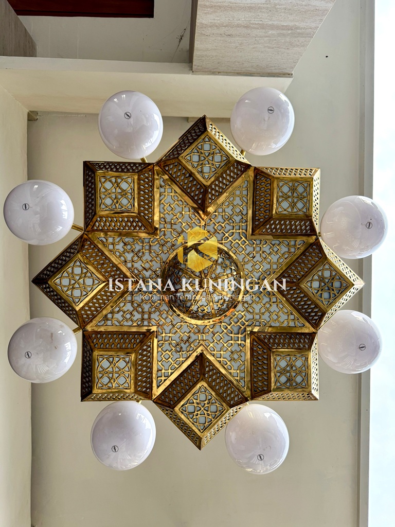 lampu masjid Bintang Tembaga